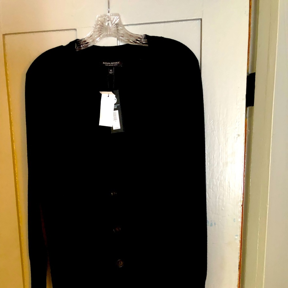 NWT Banana Republic boyfriend cardigan black merino wool size XS pockets